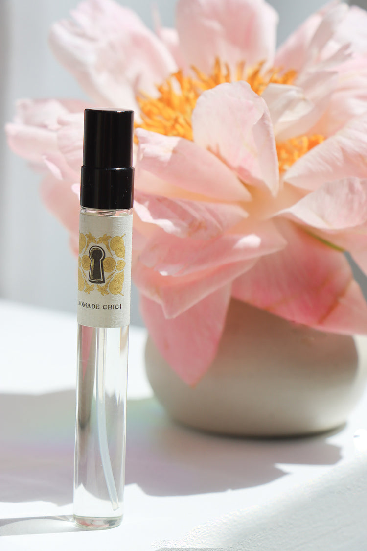 le flacon nomade chic 10 ml de Domaine Singulier parfum bergamote  