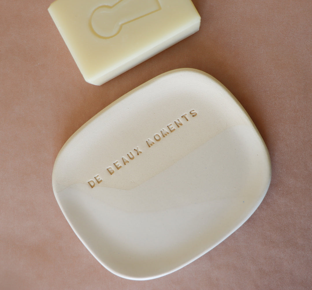 Coffret Savon de Belle Façon et porte-savon - Domaine Singulier X Amélie Brun