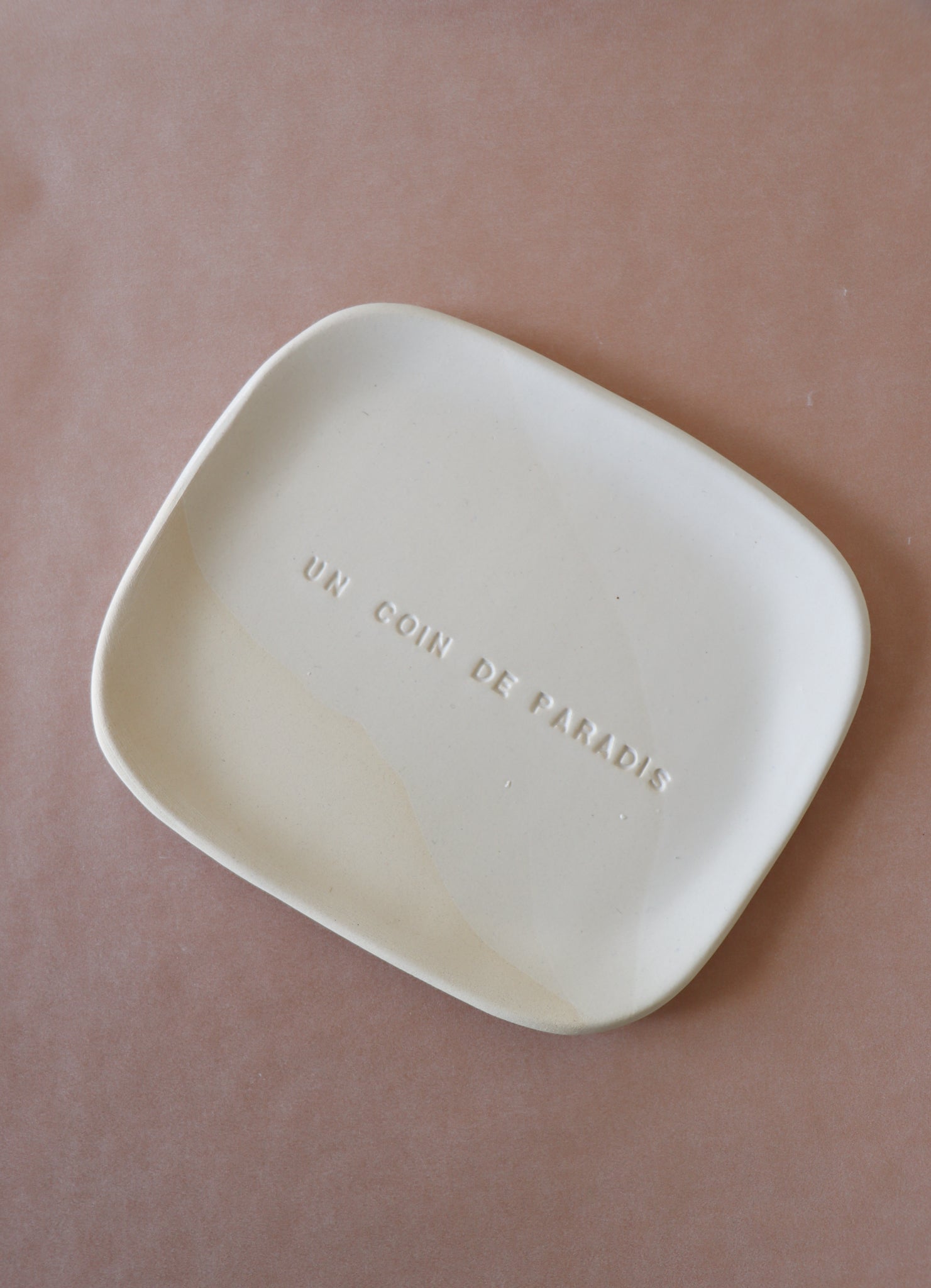 porte savon en céramique un coin de paradis domaine singulier
