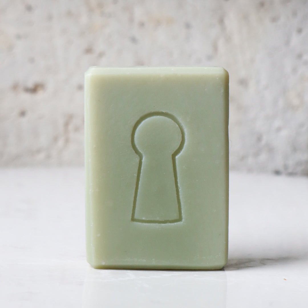 SAVON DE BELLE FAÇON hand and body care soap - green almond, cherry blossom